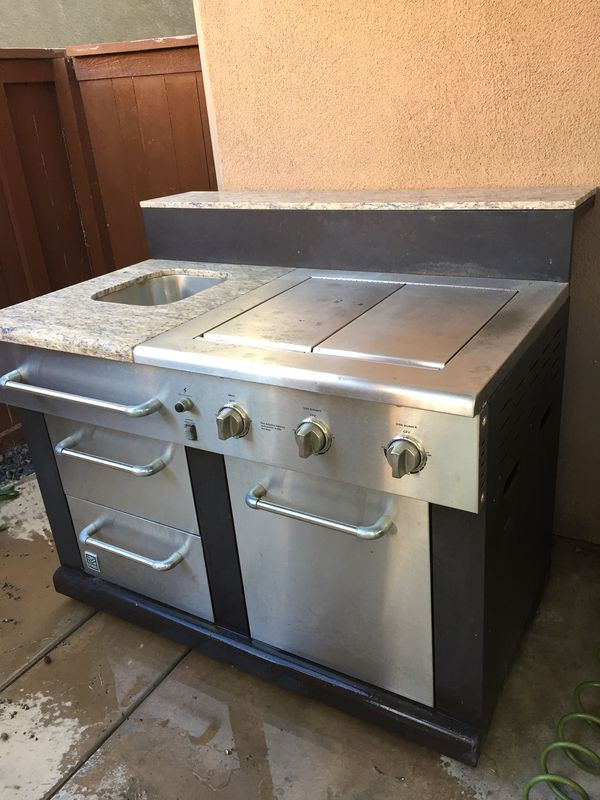 Master Forge Outdoor Kitchen
 Master Forge Modular Outdoor Kitchen 3 Burner BG179C