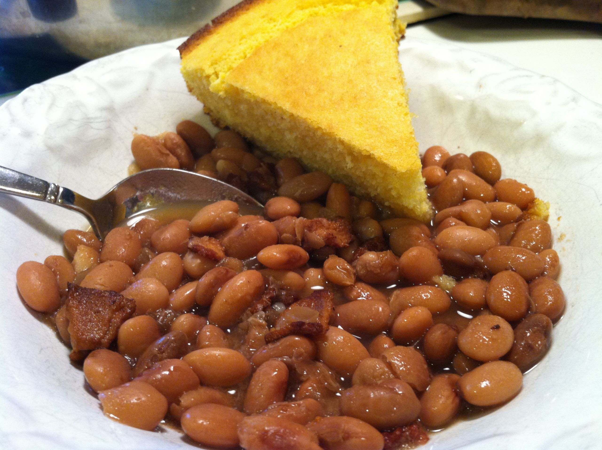 Meals With Cornbread
 Beans and Cornbread