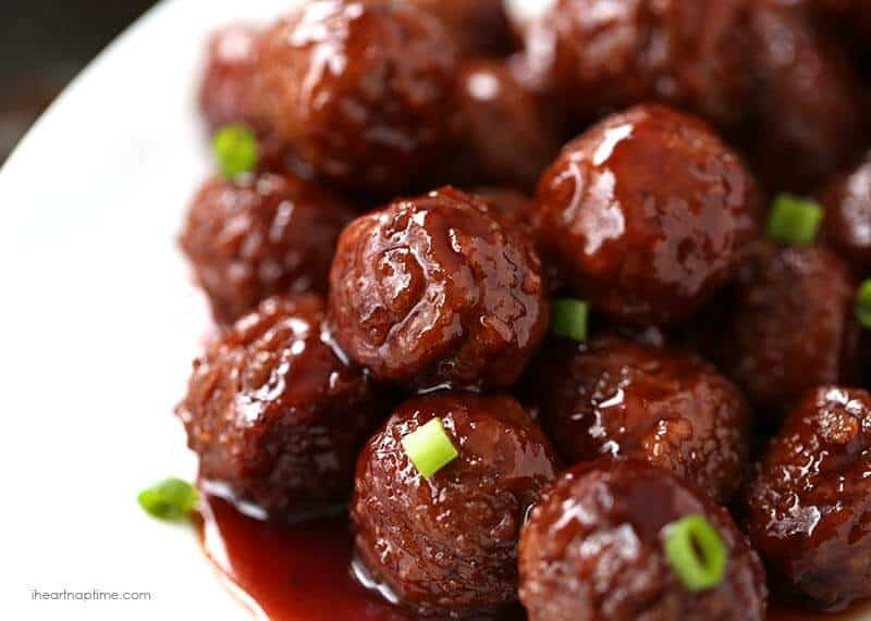 Meatballs With Jelly And Bbq Sauce
 Crock pot grape jelly & BBQ meatballs only 3 ingre nts