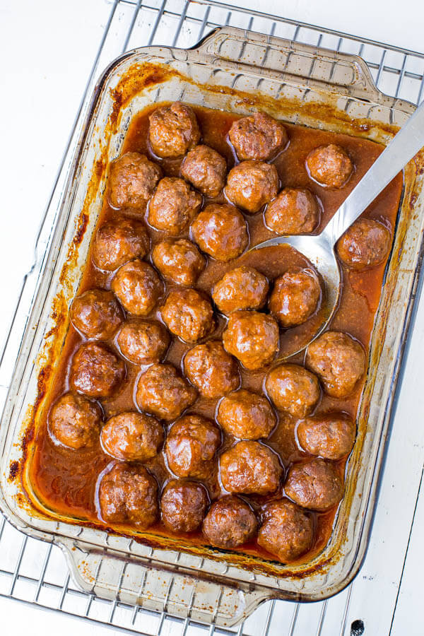 Meatballs With Jelly And Bbq Sauce
 meatballs with grape jelly and bbq sauce