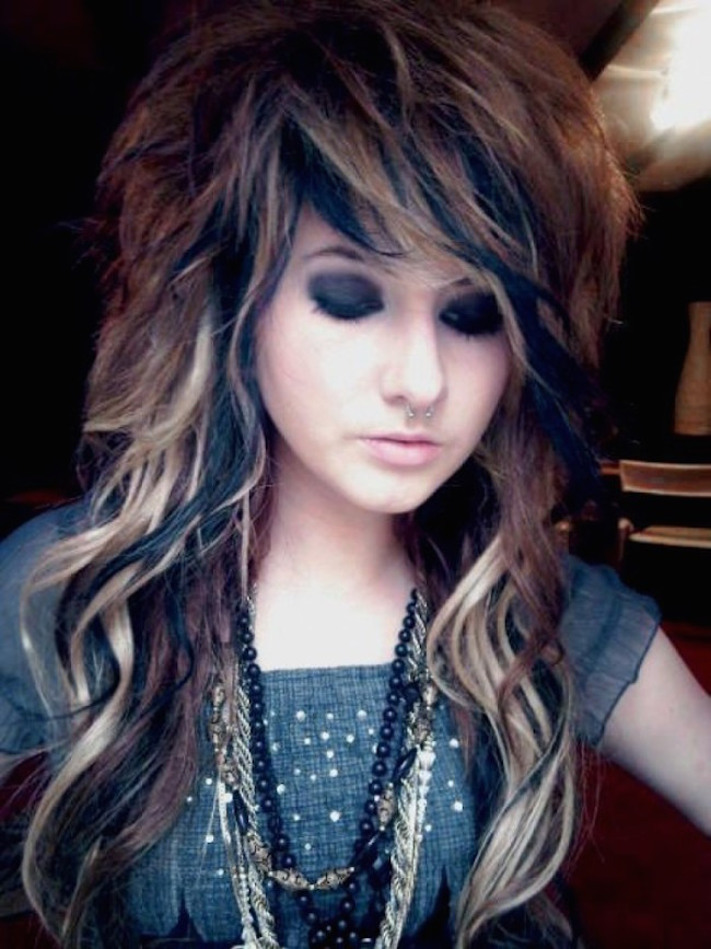 Medium Emo Hair Cut
 20 Emo Hairstyles for Girls Feed Inspiration