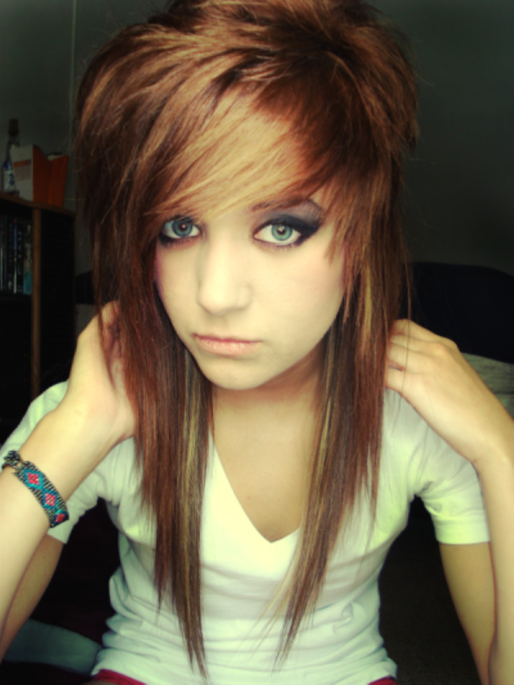 Medium Emo Hair Cut
 20 Emo Hairstyles for Girls Feed Inspiration