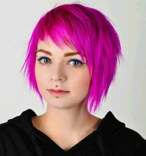 Medium Emo Hair Cut
 30 Creative Emo Hairstyles and Haircuts for Girls in 2020