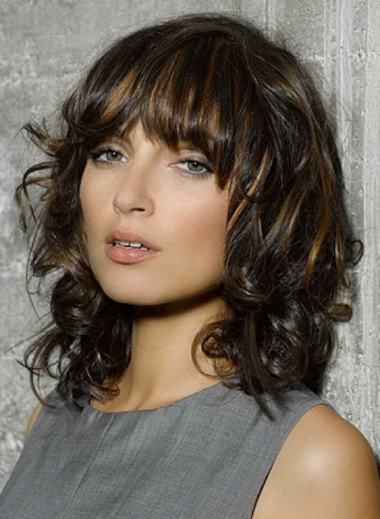 Medium Hairstyle
 Medium Layered Haircuts You ll Absolutely Love to Try