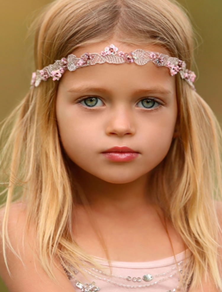 Medium Hairstyles For Little Girls
 54 Cute Hairstyles for Little Girls – Mothers Should