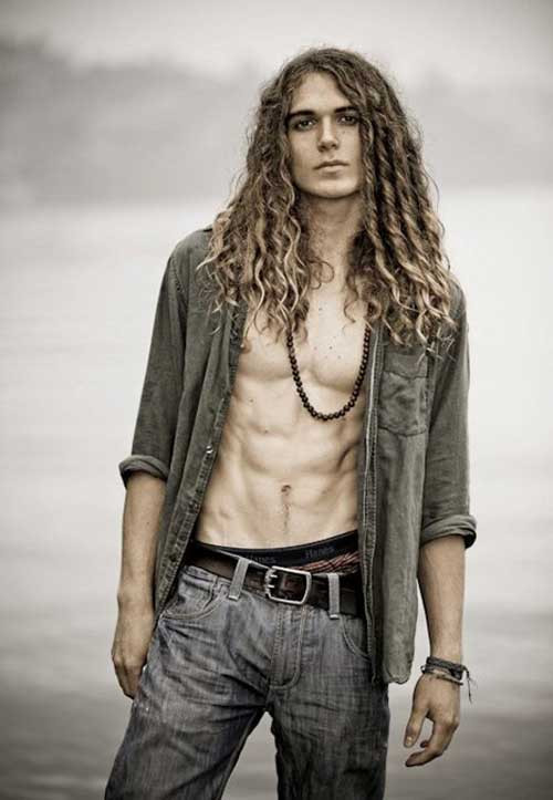 Mens Long Curly Hairstyle
 20 Guys with Long Curly Hair
