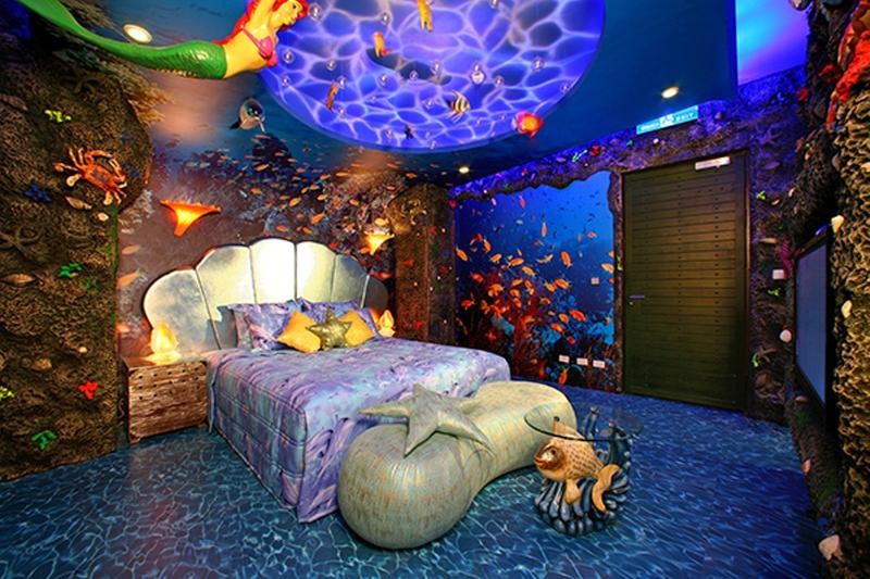 Mermaid Decor For Kids Room
 15 Dazzling Mermaid Themed Bedroom Designs for Girls Rilane