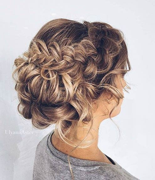 Messy Bun Prom Hairstyles
 31 Most Beautiful Updos for Prom