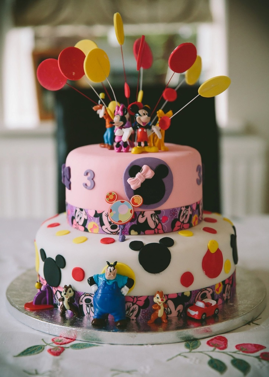 Mickey Mouse Clubhouse Birthday Cakes
 Girls Mickey Mouse Clubhouse Cake CakeCentral