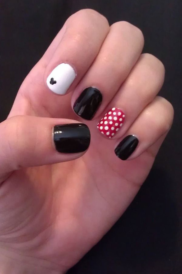 Mickey Nail Designs
 How to Decorate Your Nails with Mickey Mouse Nail Art