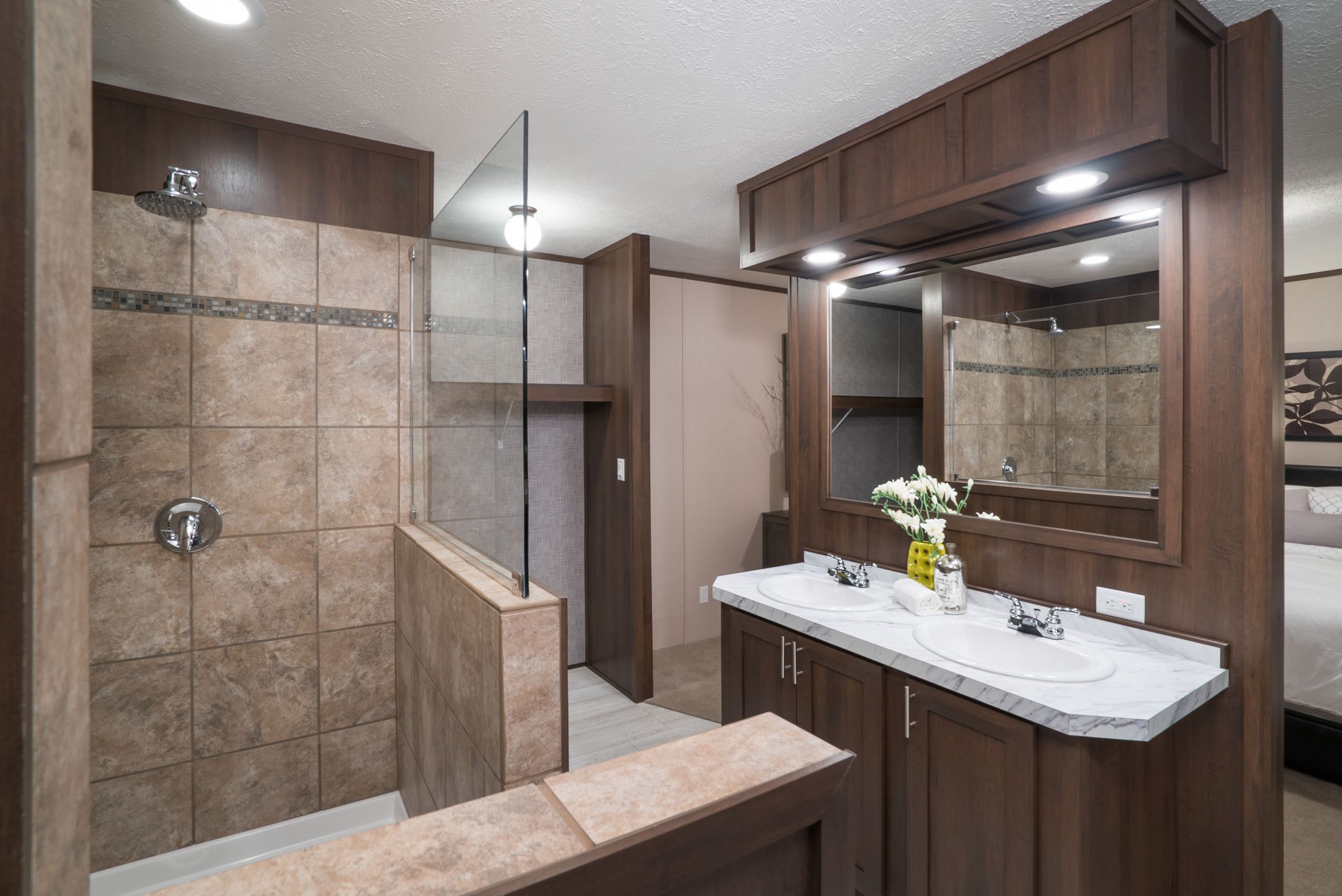 Mobile Home Bathroom Showers
 5 Bathroom Shower Design Ideas for Your Manufactured Home