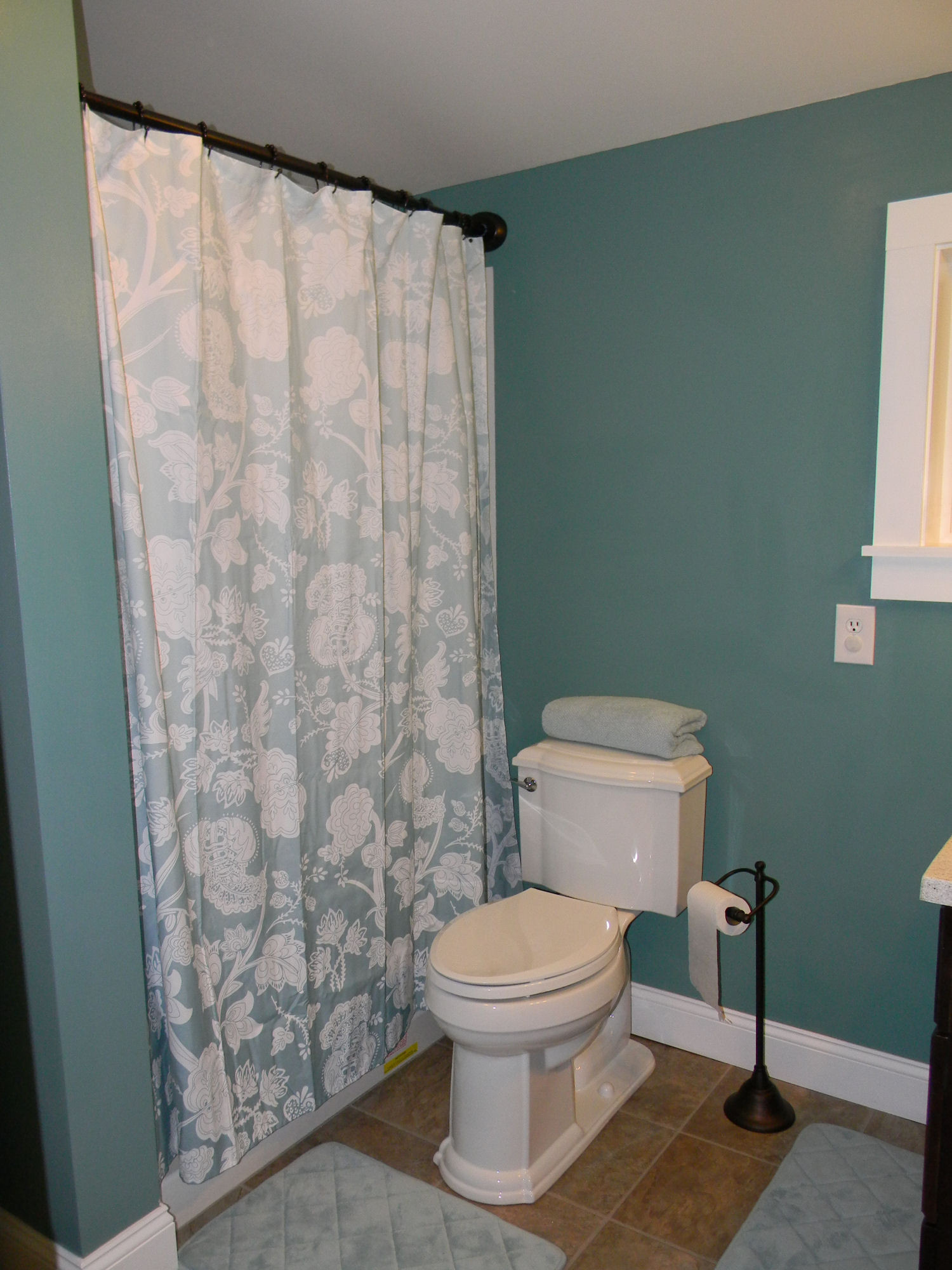Mobile Home Bathroom Showers
 Giving The Throne The Royal Treatment Final Mobile Home