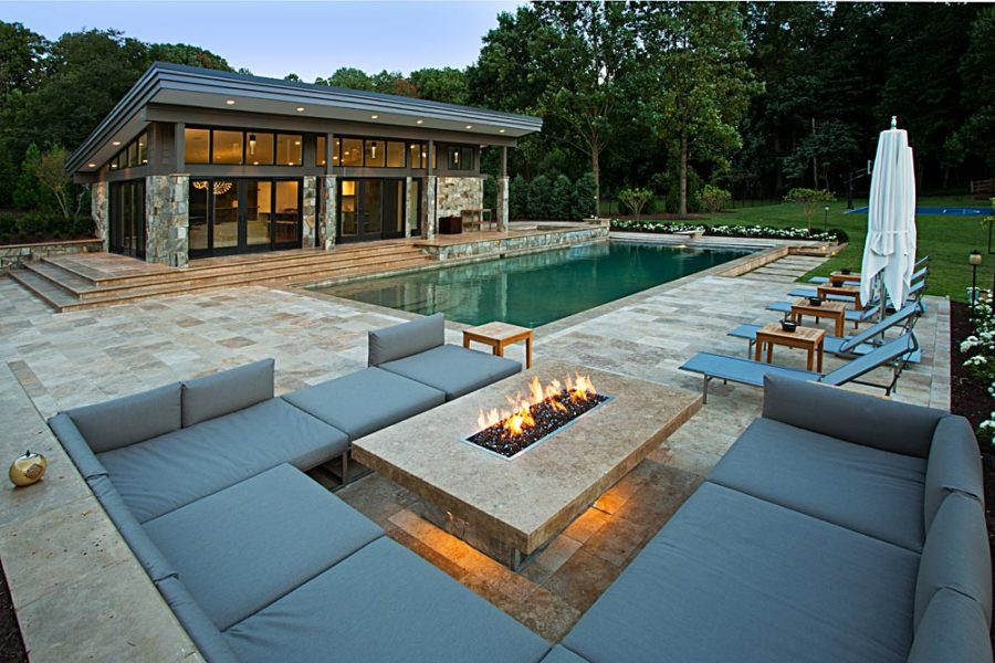 Modern Outdoor Fire Pit
 20 Modern Fire Pits That Will Ignite The Style Your