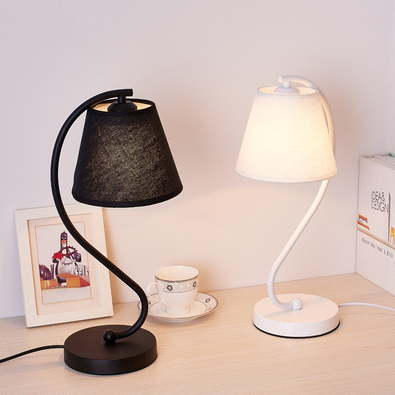 Modern Table Lamps For Bedroom
 Modern LED Table Desk Lamp for the Bedroom Living Room