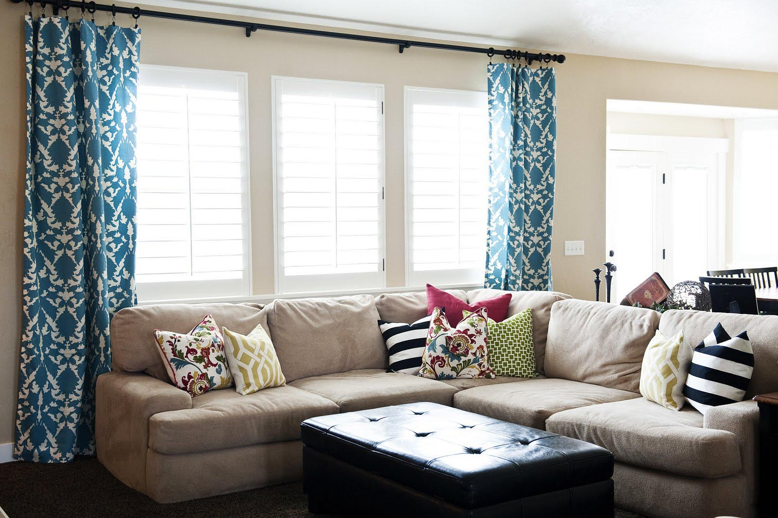 Modern Valances For Living Room
 Window Treatments For Modern Living Room – Modern House