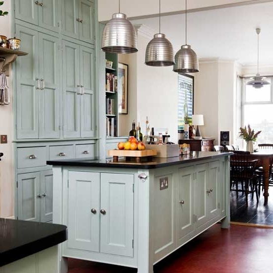 Modern Victorian Kitchen
 Simple Modern Victorian style Kitchen Insider