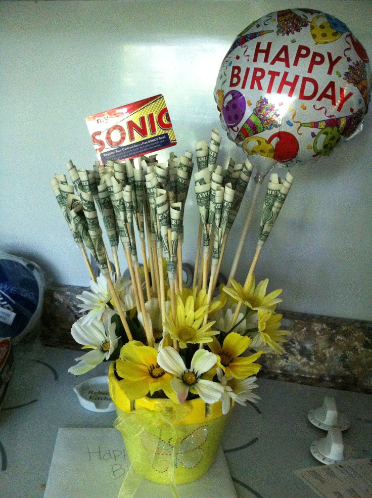 Money Gift Ideas For Birthdays
 75 best images about Money bouquets on Pinterest