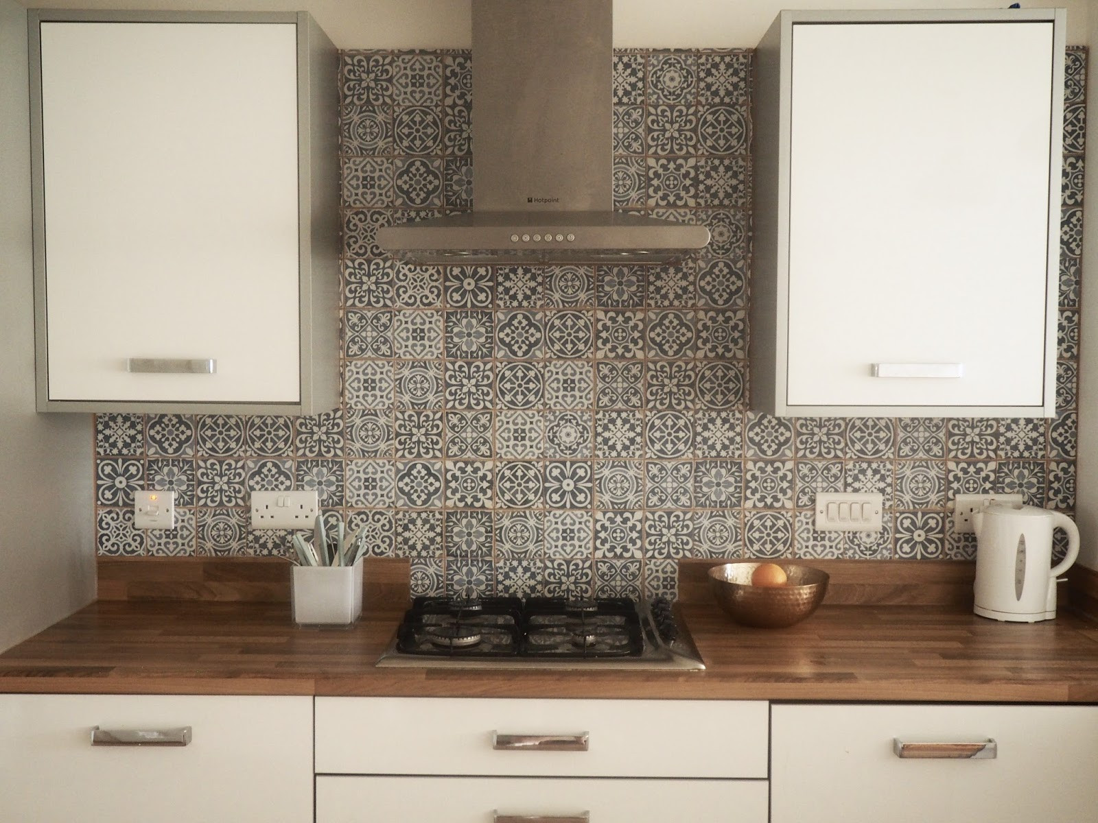 Moroccan Tile Backsplash Kitchen
 OUR NEW MOROCCAN KITCHEN TILES BEFORE & AFTER