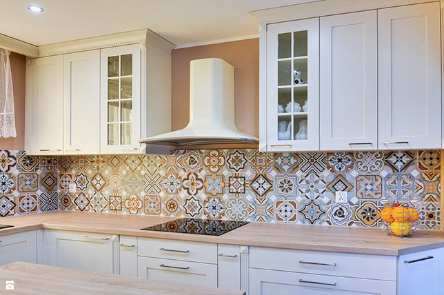 Moroccan Tile Backsplash Kitchen
 Kitchen Backsplash Ideas