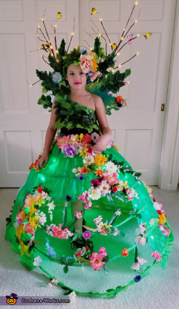 Mother Nature Costume DIY
 Mother Nature Girl s Halloween Costume