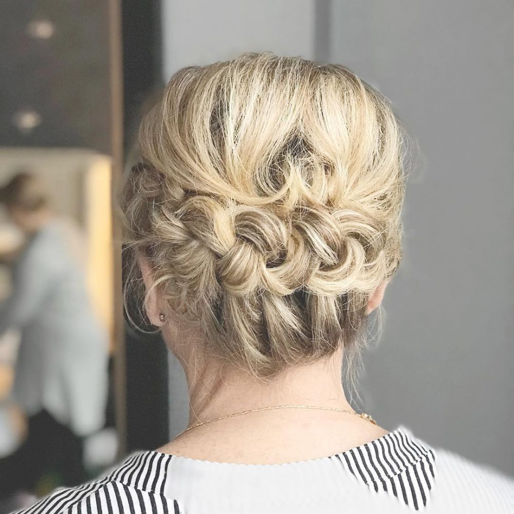 Mother Of The Bride Hairstyles Updo
 Mother of the Bride Hairstyles 25 Elegant Looks for 2019