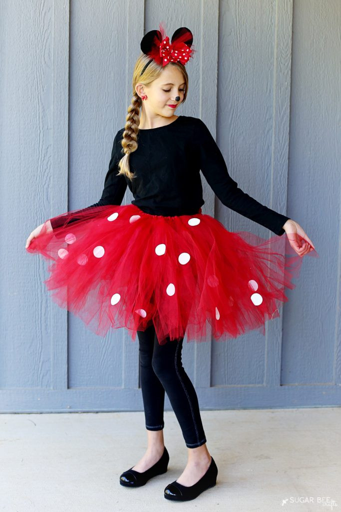 Mouse Costume DIY
 DIY Minnie Mouse Costume yep NO sew Sugar Bee Crafts