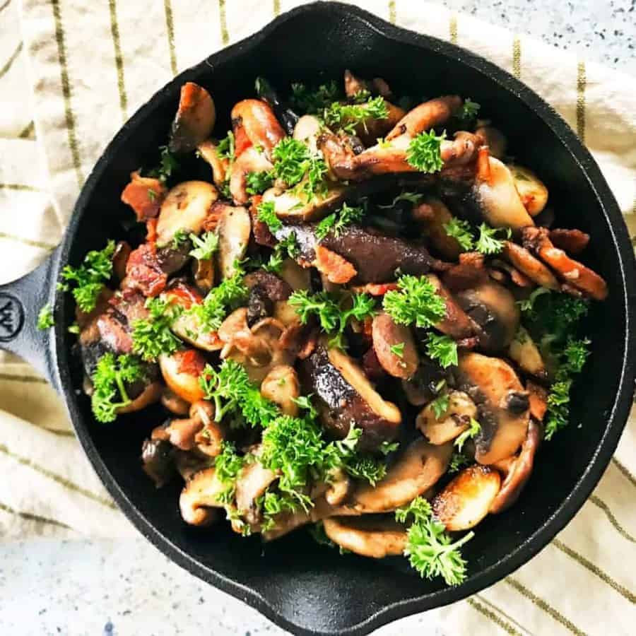 Mushroom Side Dishes
 Keto Mushrooms with Bacon
