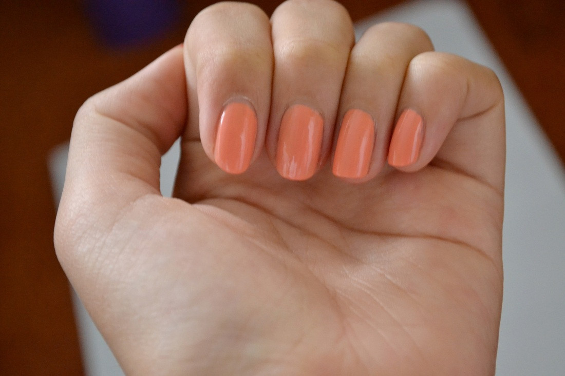 Nail Colors For Dark Hands
 How to Choose the Best Nail Polish for Your Skin Tone