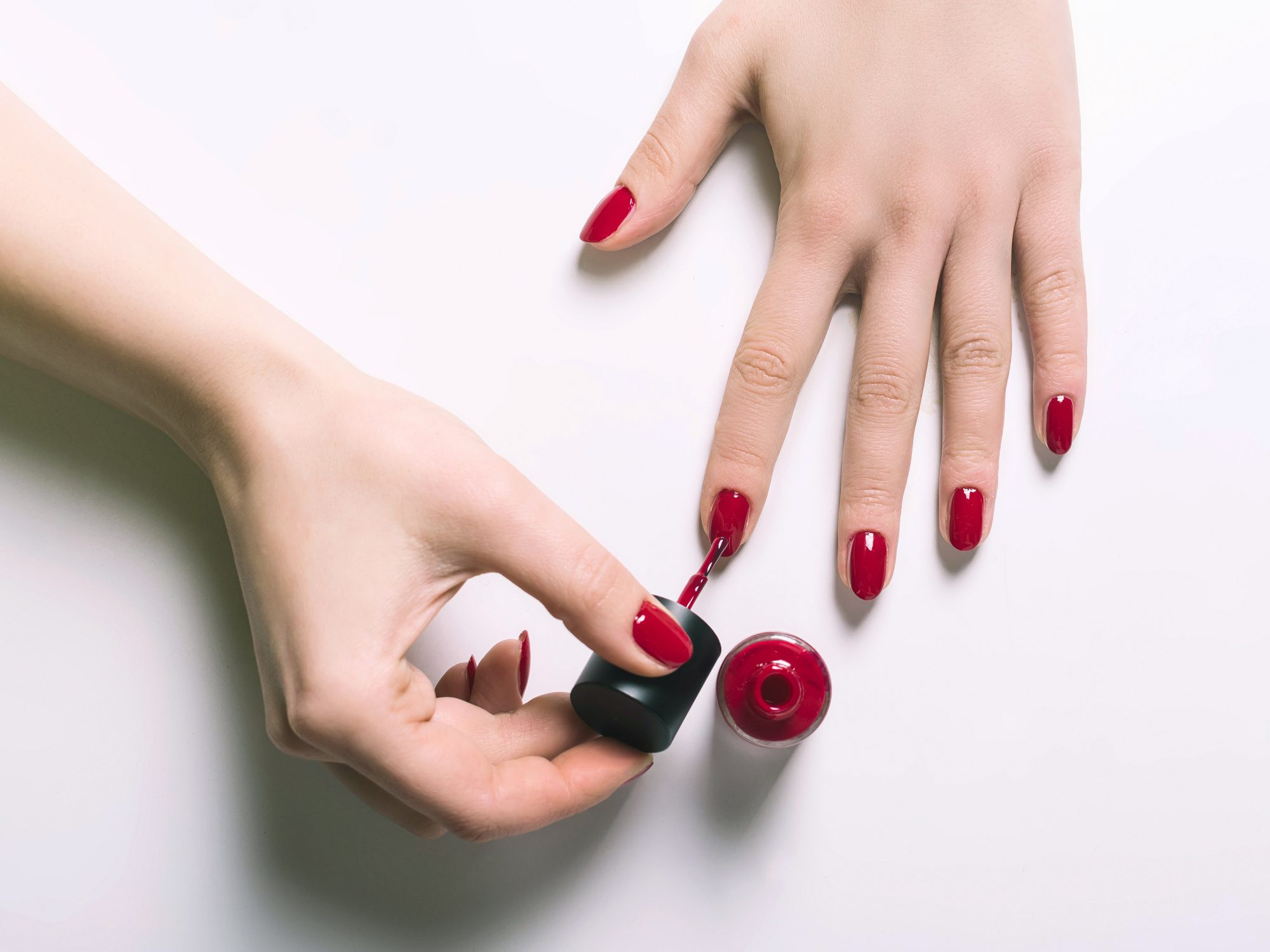 Nail Colors For Dark Hands
 Nail Polish Colors That Will Make Your Hands Look Younger