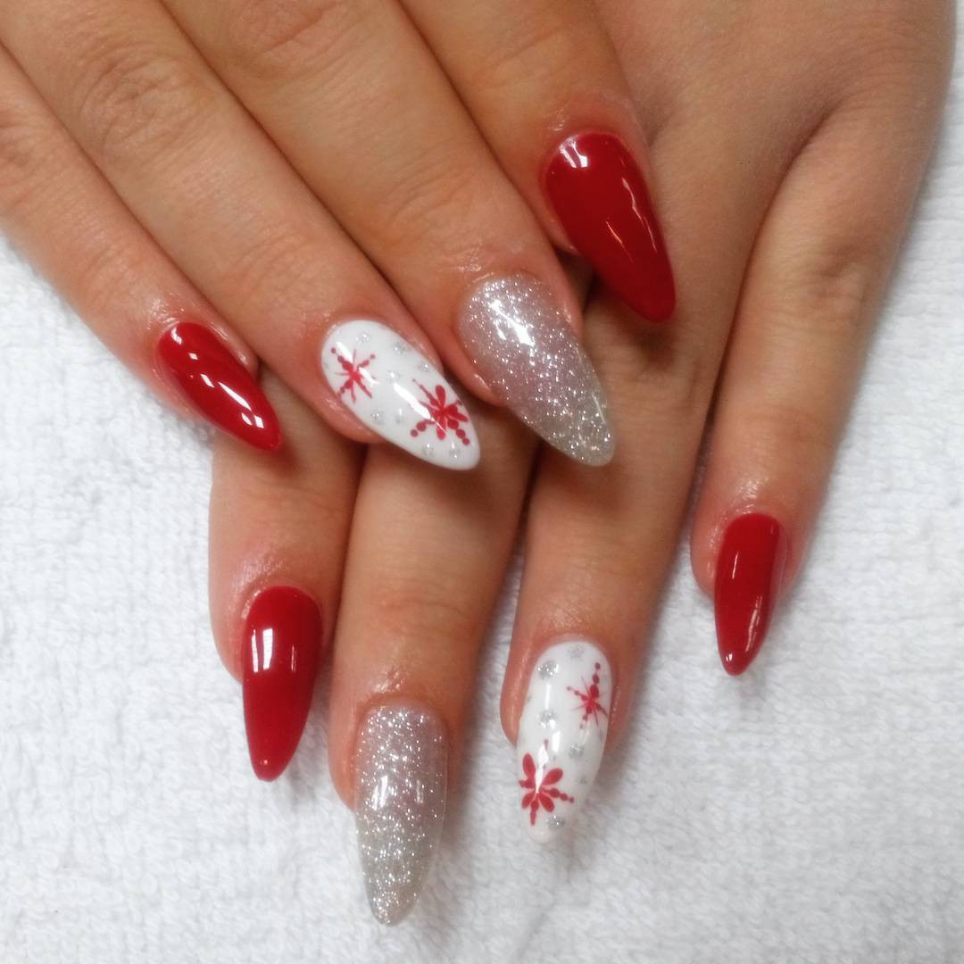 Nail Designs With Red Nail Polish
 26 Red and Silver Glitter Nail Art Designs Ideas