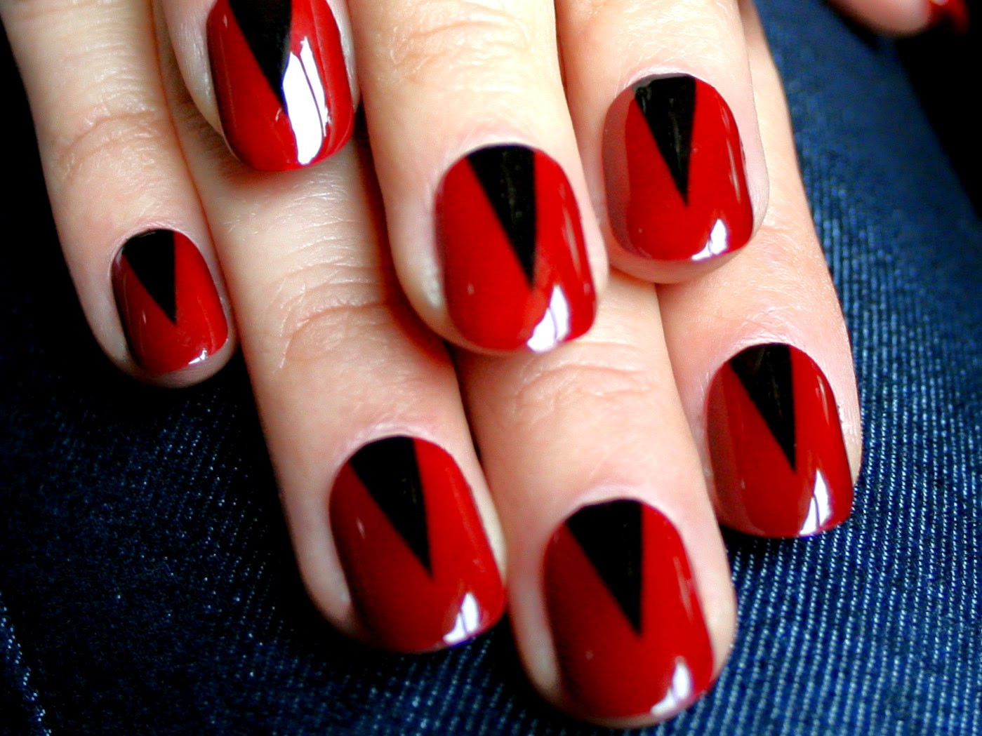 Nail Designs With Red Nail Polish
 Red Black Nail Polish Designs nails side