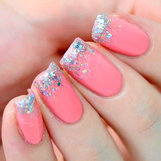 Nails With Glitter
 Amazing Glitter Ombre Nails Ideas