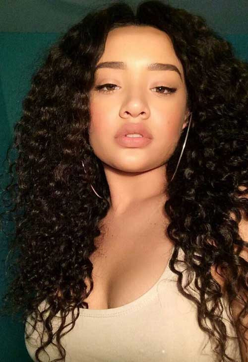 Natural Curl Hairstyles
 20 Long Natural Curly Hairstyles