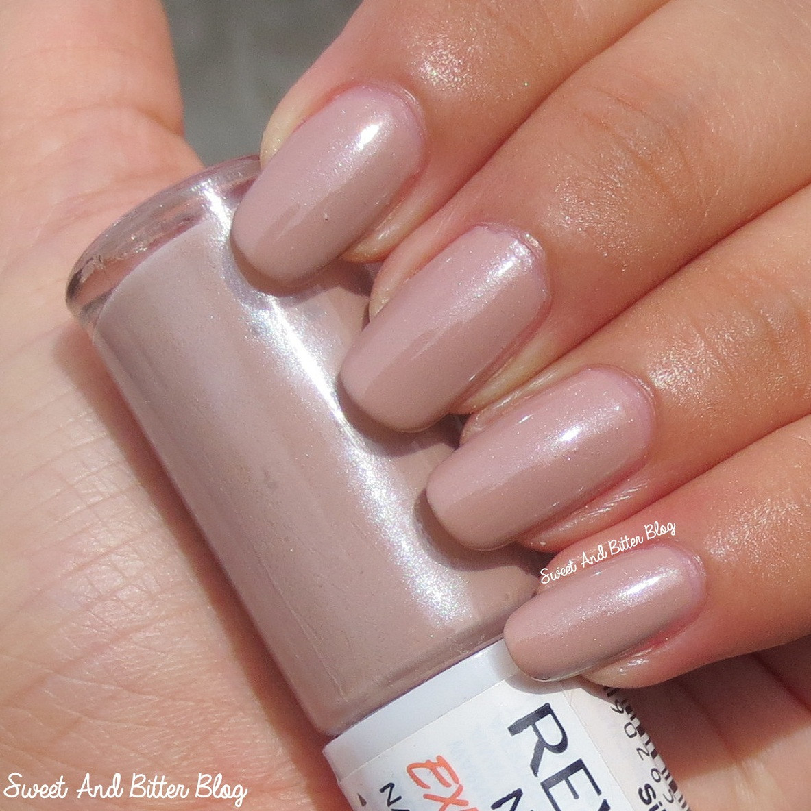 Natural Nail Colors
 Revlon Nail Art Expressionist Silhouette Swatch And Review