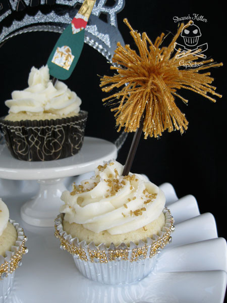 New Years Eve Cupcakes
 New Year’s Eve Champagne Cupcakes