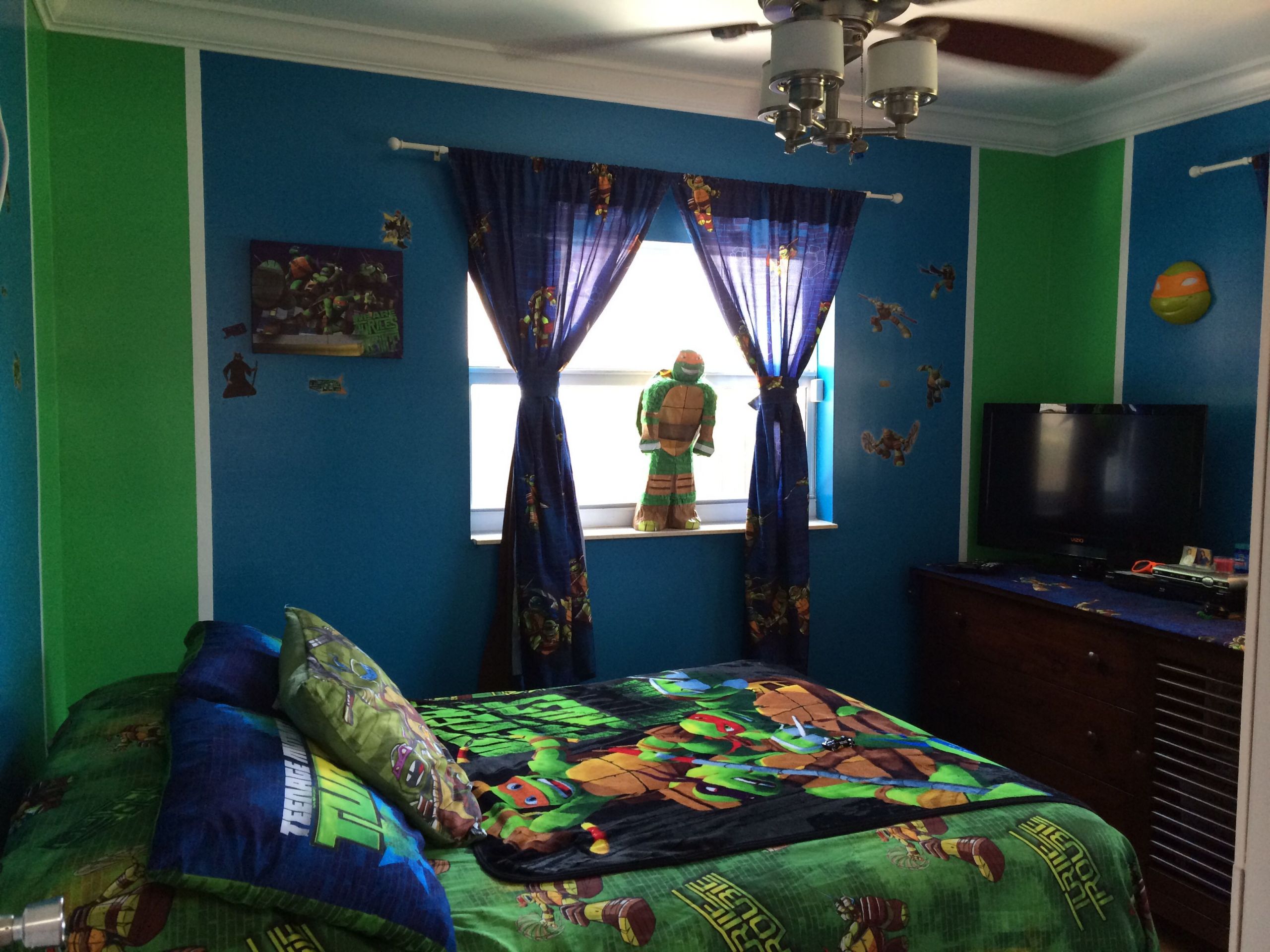 Ninja Turtles Kids Room
 Tmnt Room Jordel Blue and Green room