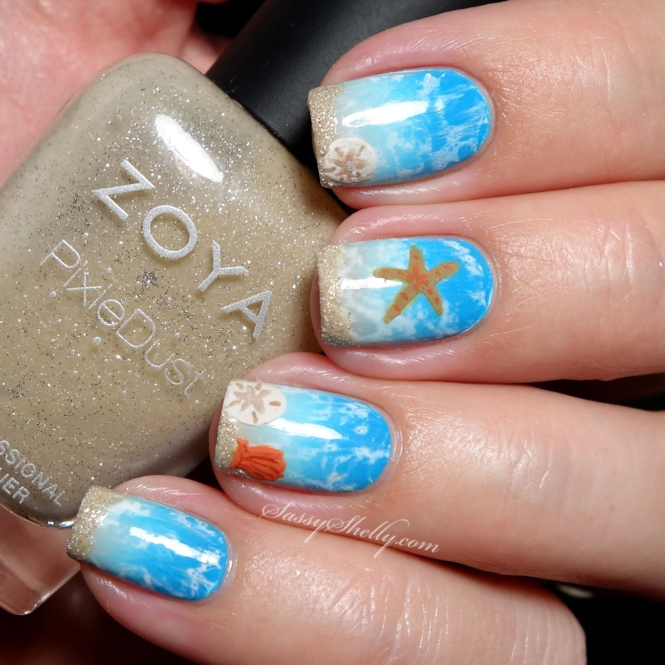 Ocean Nail Art
 Digit al Dozen DOES Summer Starfish & Sand Dollars