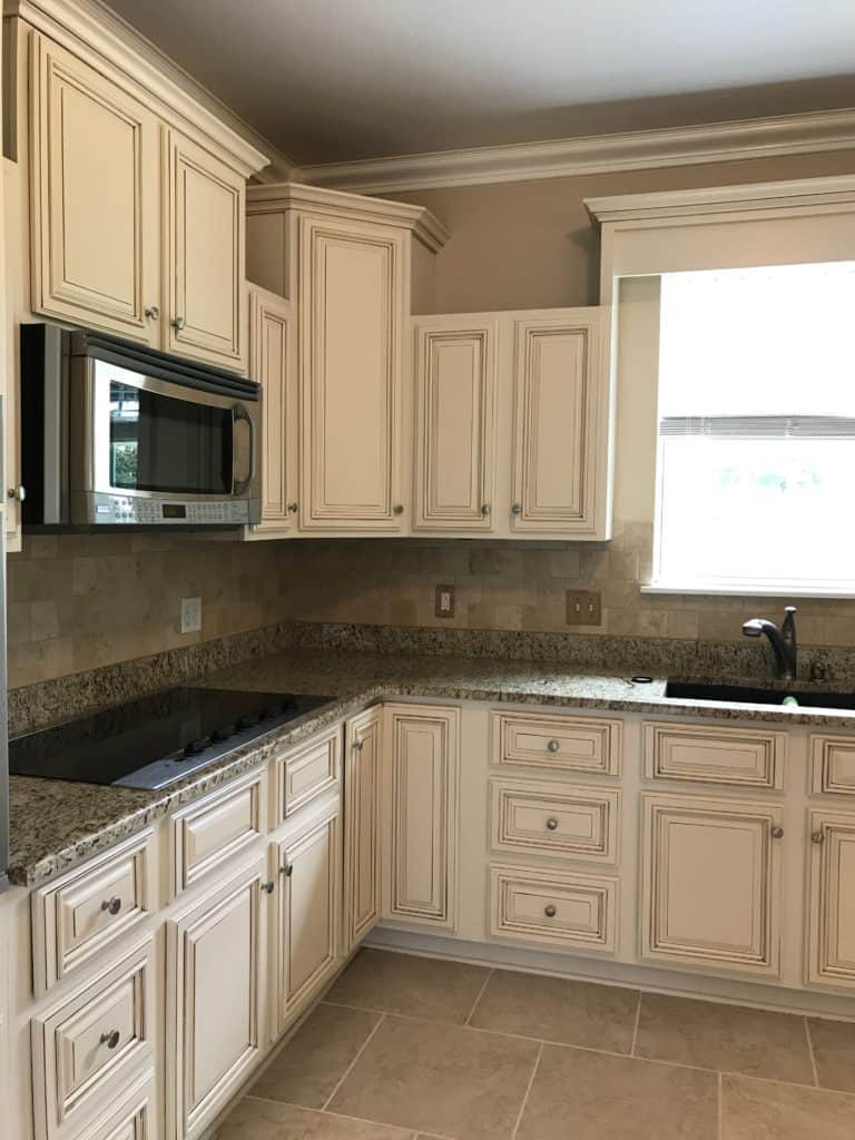Off White Kitchen Cabinets
 Lighter and Brighter Kitchen Cabinets