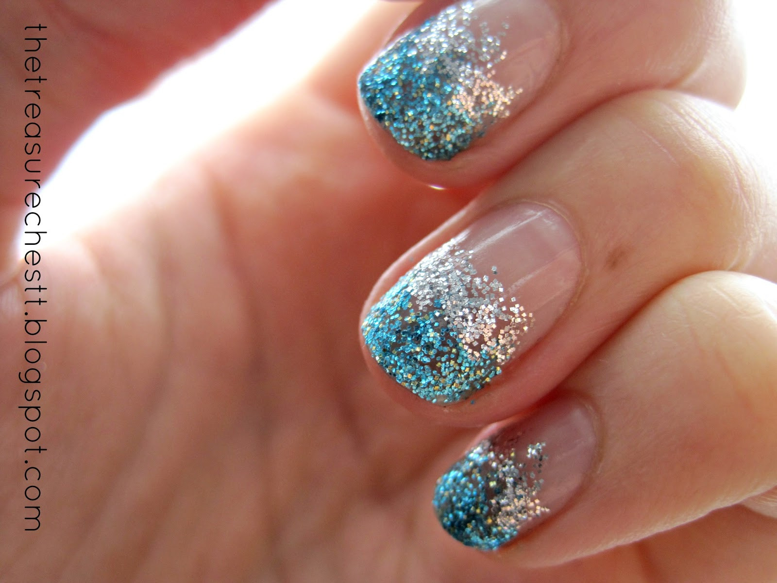 Ombre Nails With Glitter
 The Treasure Chest Monday Blues Glitter Ombre Nails