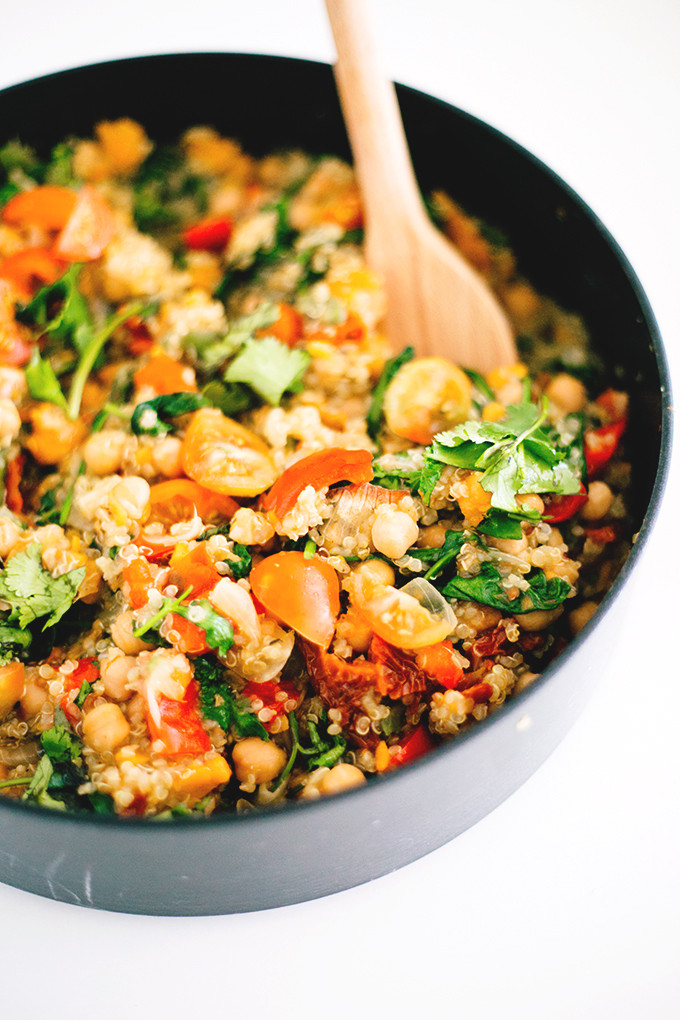 One Pot Quinoa
 Easiest Vegan e Pot Quinoa