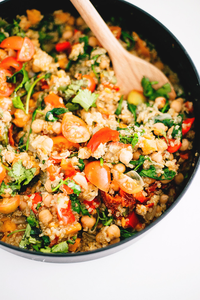 One Pot Quinoa
 Easiest Vegan e Pot Quinoa