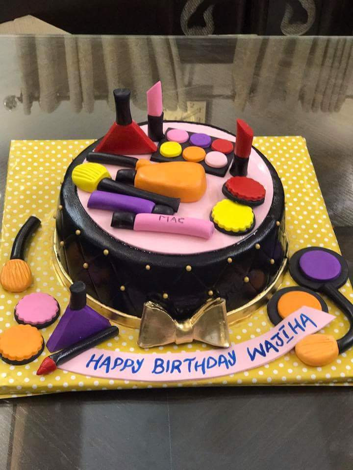 Online Birthday Cakes
 Get new ideas for birthday cakes online