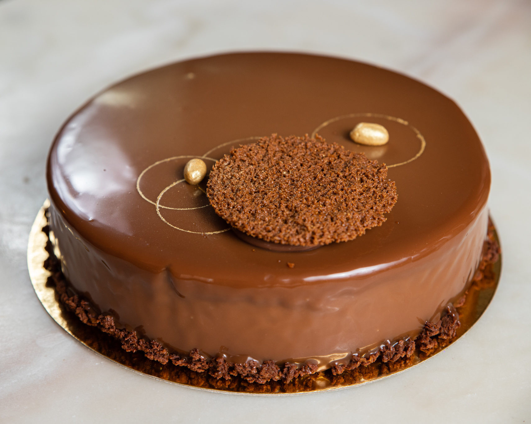 Online Birthday Cakes
 Order Birthday Cake line Chocolate Cake