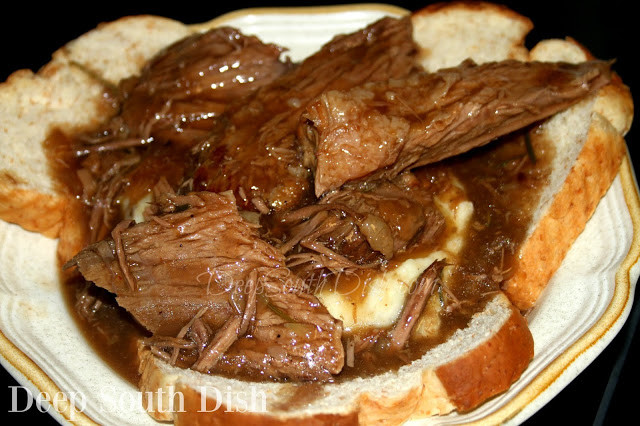 Open Faced Roast Beef Sandwich With Gravy
 Deep South Dish