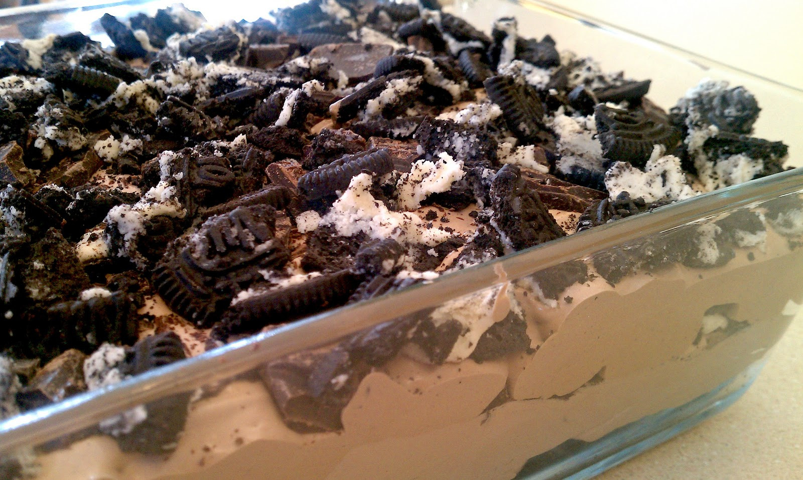 Oreo Dessert With Cool Whip
 Oreos Cool Whip and Pudding Oh My – Everyday Champagne