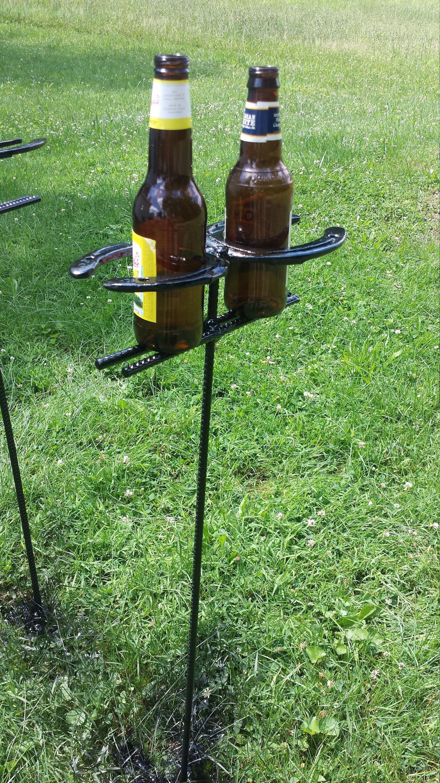 Outdoor Drink Holders DIY
 Horseshoe Yard Beer Drink Holder