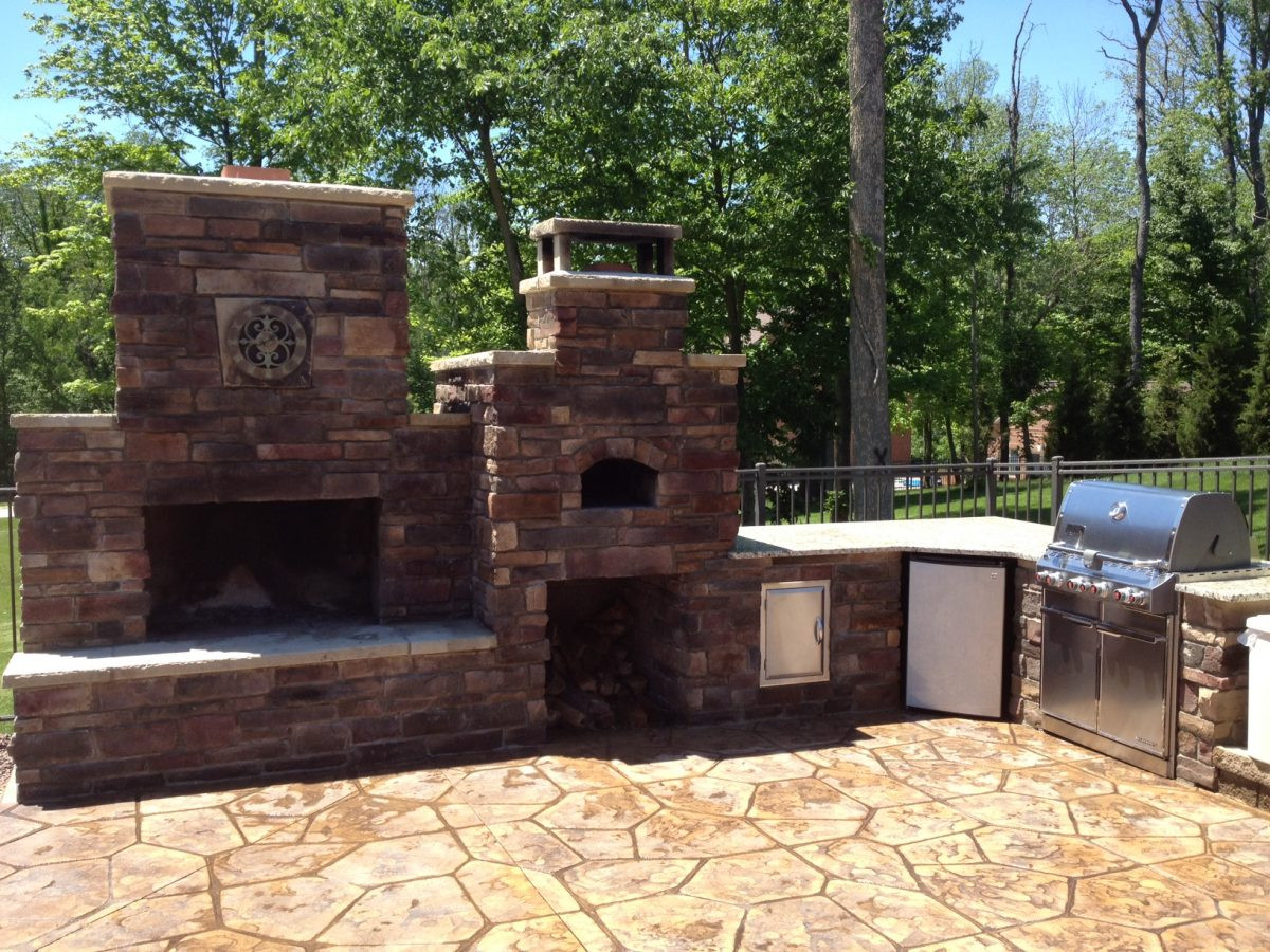 Outdoor Fireplace DIY
 DIY Outdoor Fireplace and Pizza Oven bos