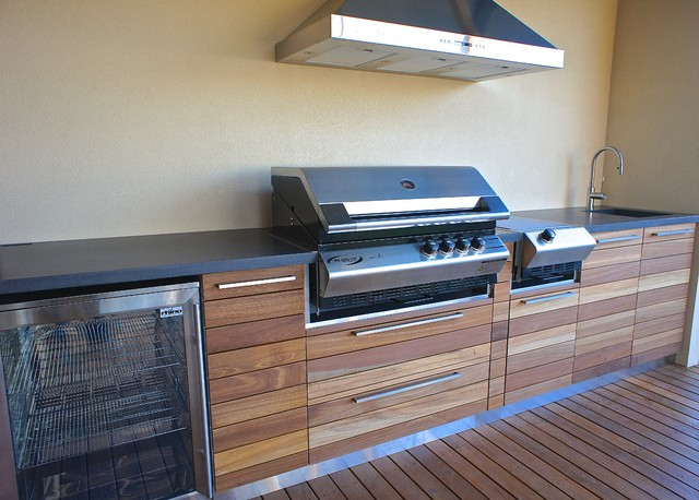 Outdoor Kitchen Adelaide
 Outdoor Kitchen with a polished concrete benchtop