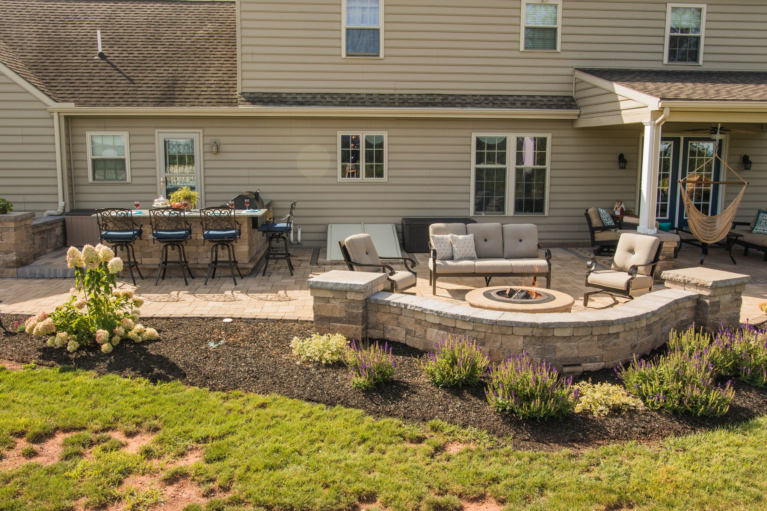 Outdoor Kitchen And Patio
 A Minimalist Outdoor Kitchen with Pellet Grill