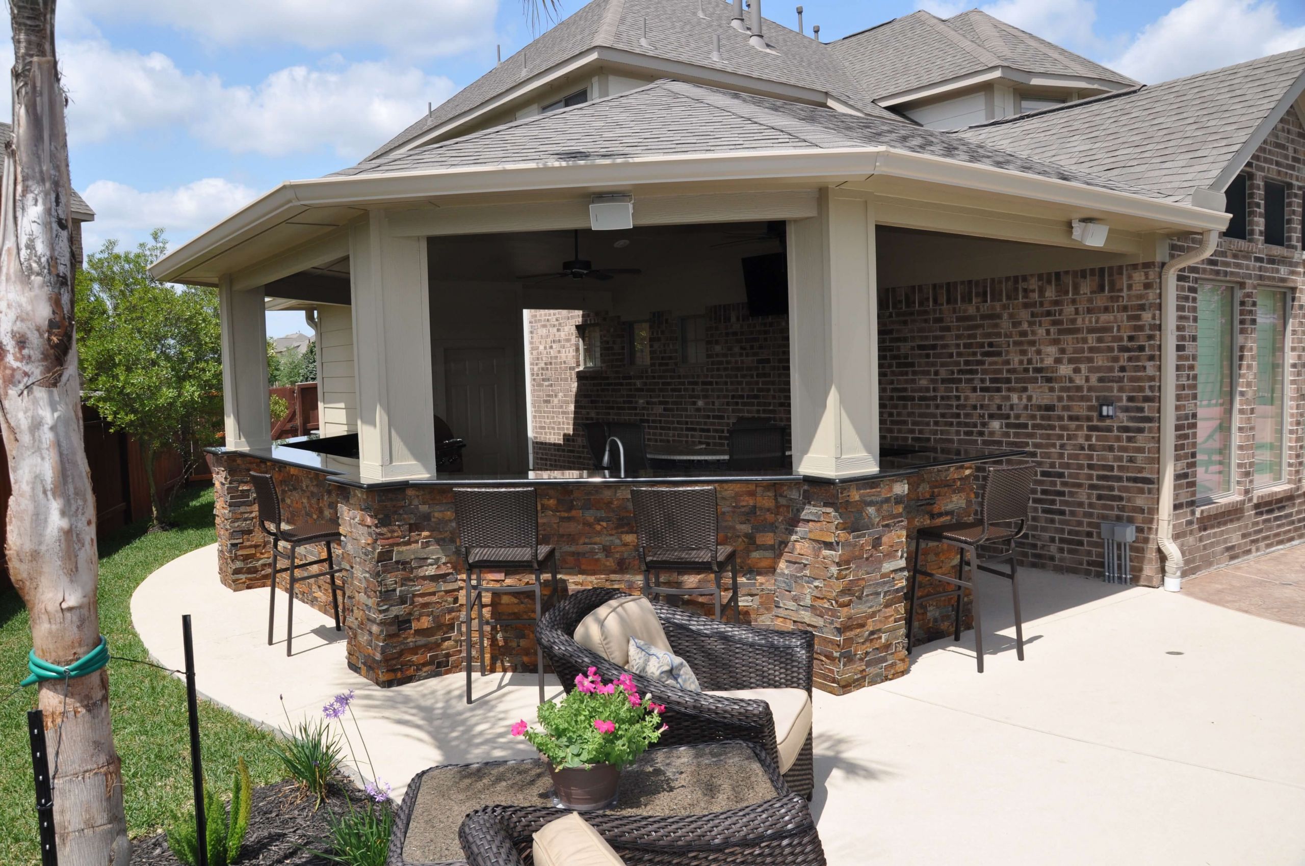 Outdoor Kitchen Covered Patio
 Pearland Outdoor Living s